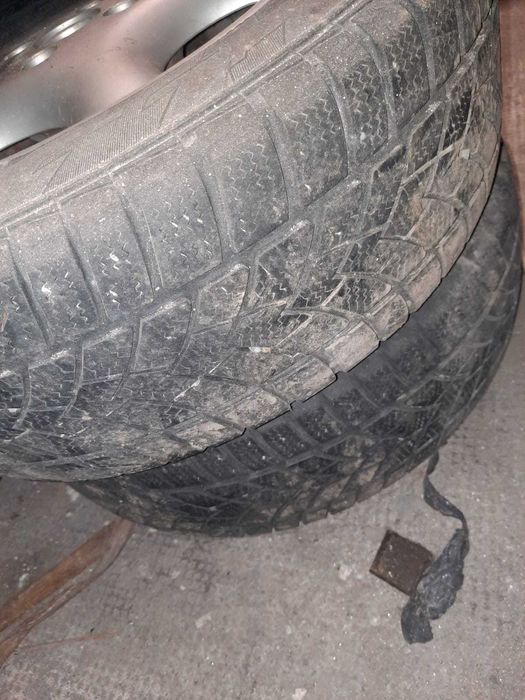 Cauciucuri, anvelope 185 65 14 cu jante aluminiu 4x100