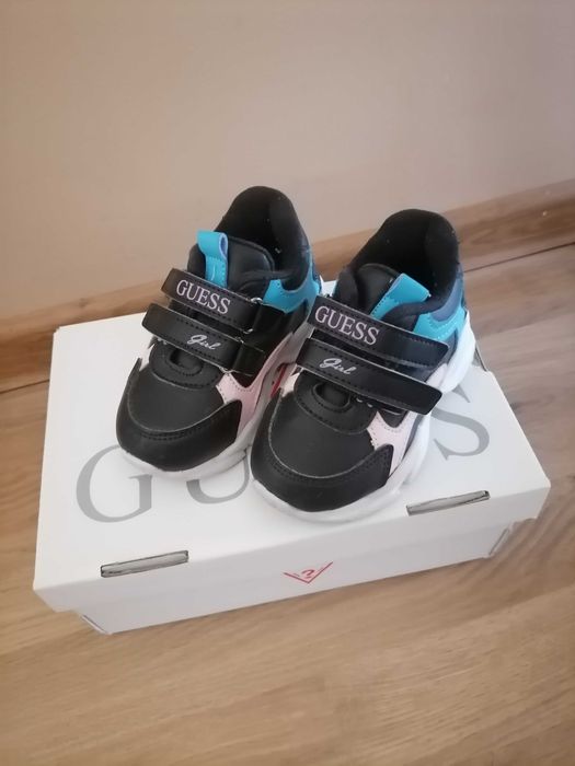 Маратонки Guess girl