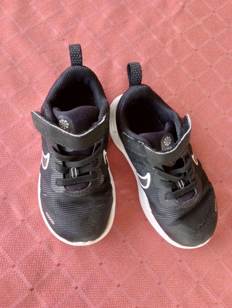 Детски маратонки Nike 25 номер