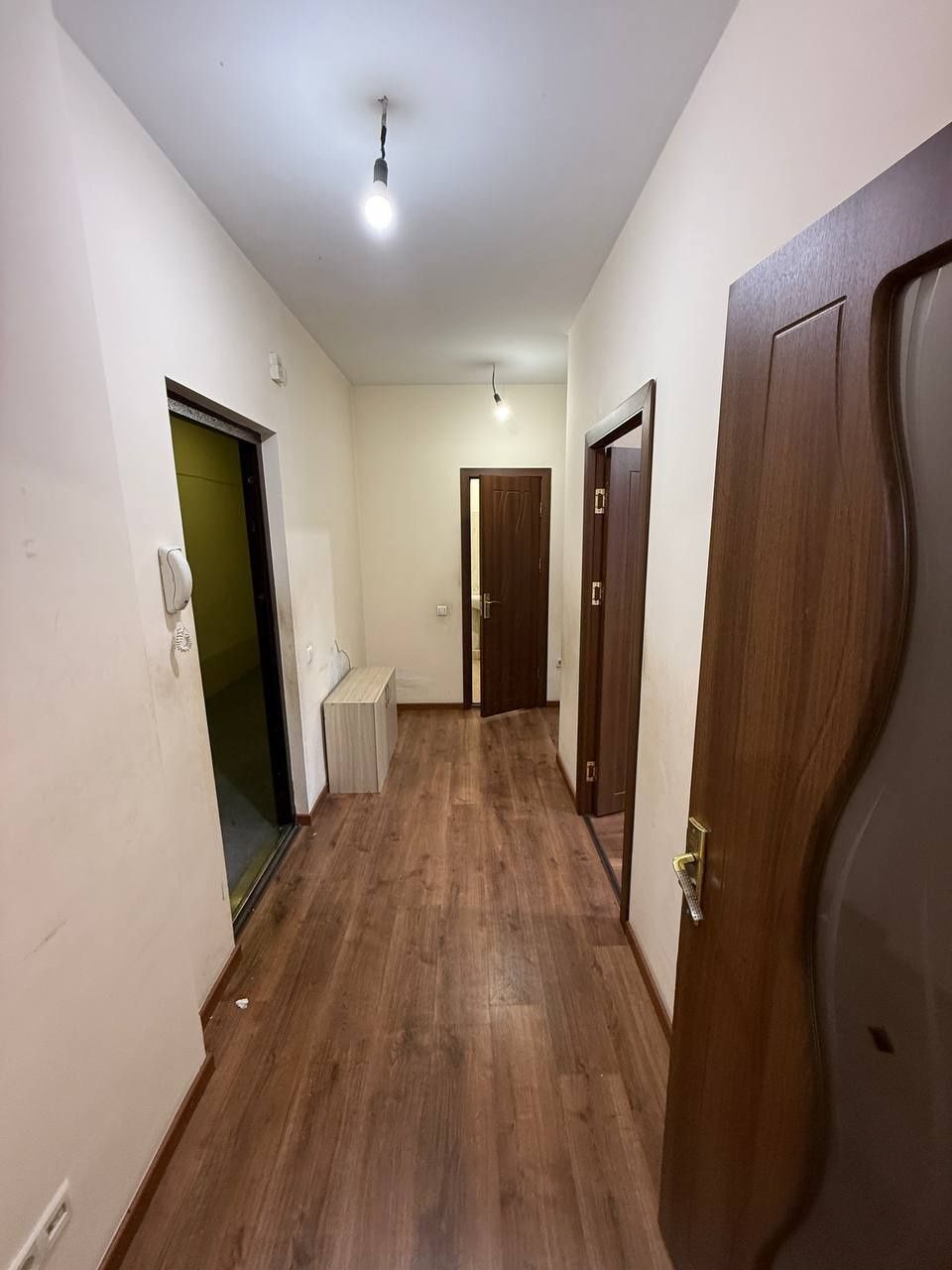 Sergile choshtepa arendaga 2xona 300$