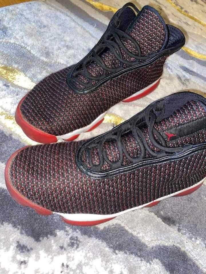 Nike Air Jordan Hprizon Bred
