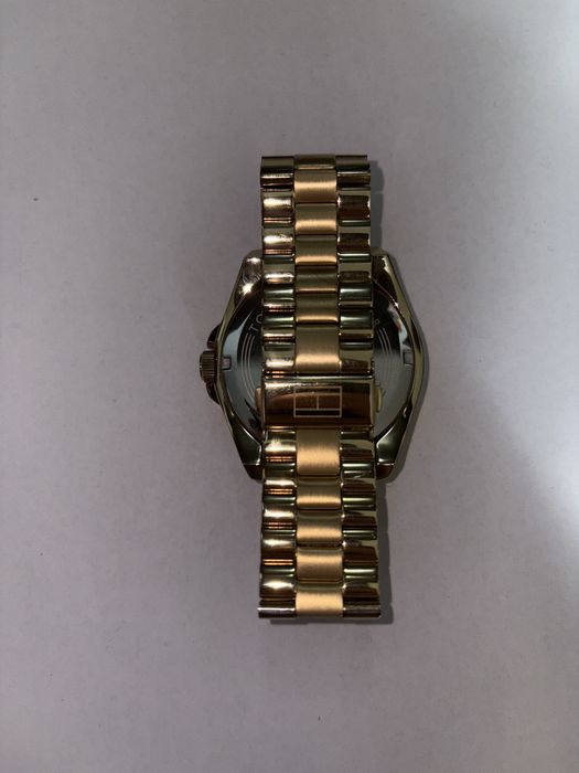 Ceas de mana Tommy Hilfiger