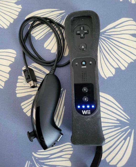 Telecomanda wii motion si nunchuk