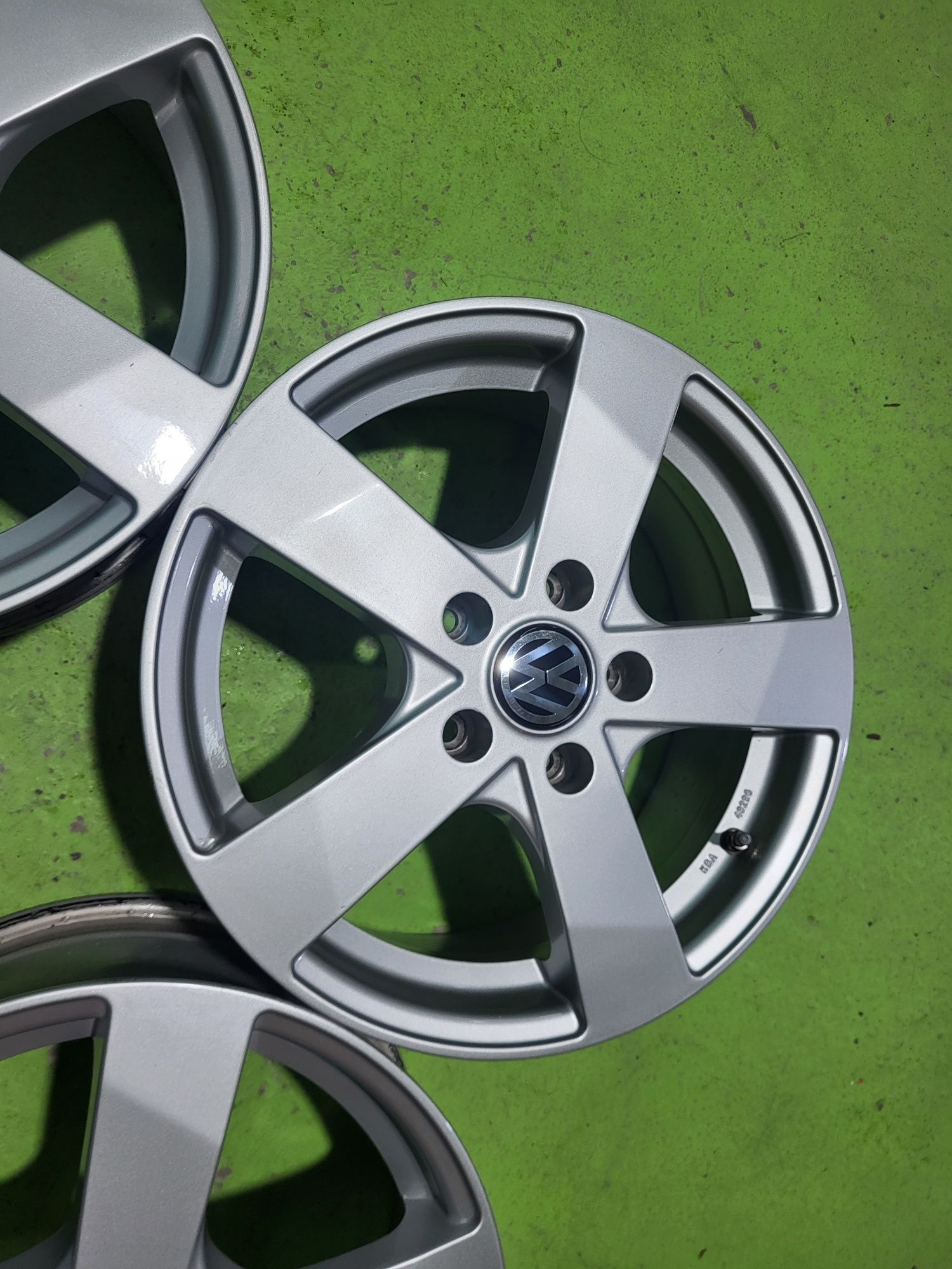 16 5x112 Vw Touran Caddy Golf audi A3 Skoda 5х112