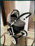 Vând cărucior Venicci 3 în 1 plus baza isofix