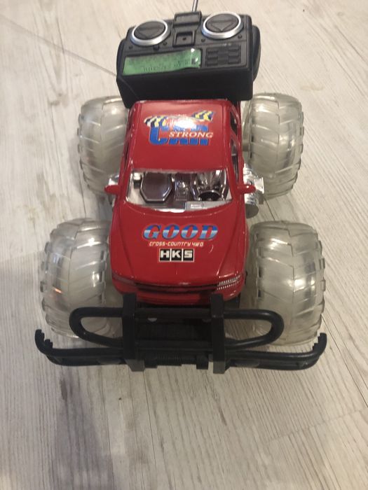 Светещ джип с дистанционно