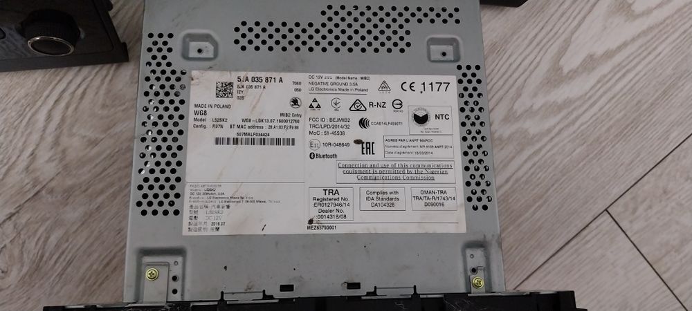 Multimedia cu Bluetooth incorporat SKODA