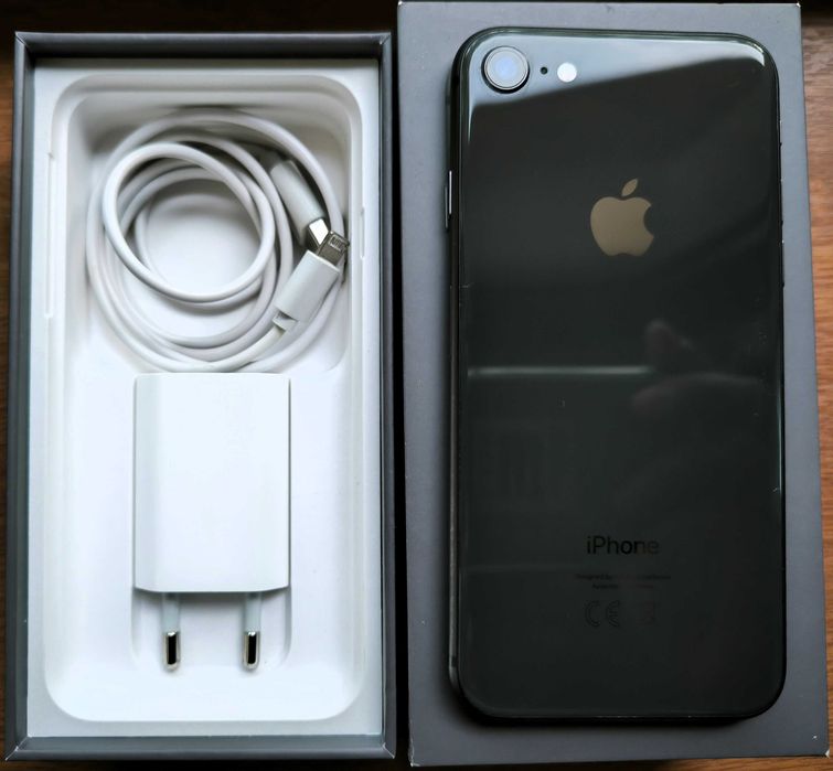 Iphone 8 - 64Gb, telefon