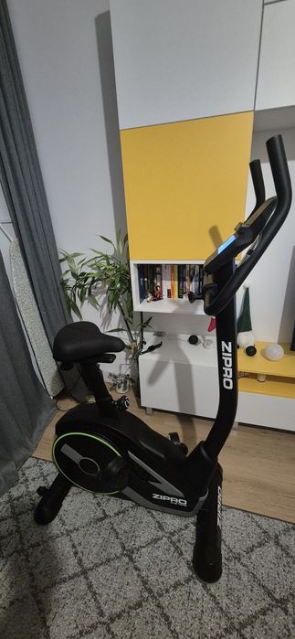 Bicicletă fitness ZIPRO RAVE