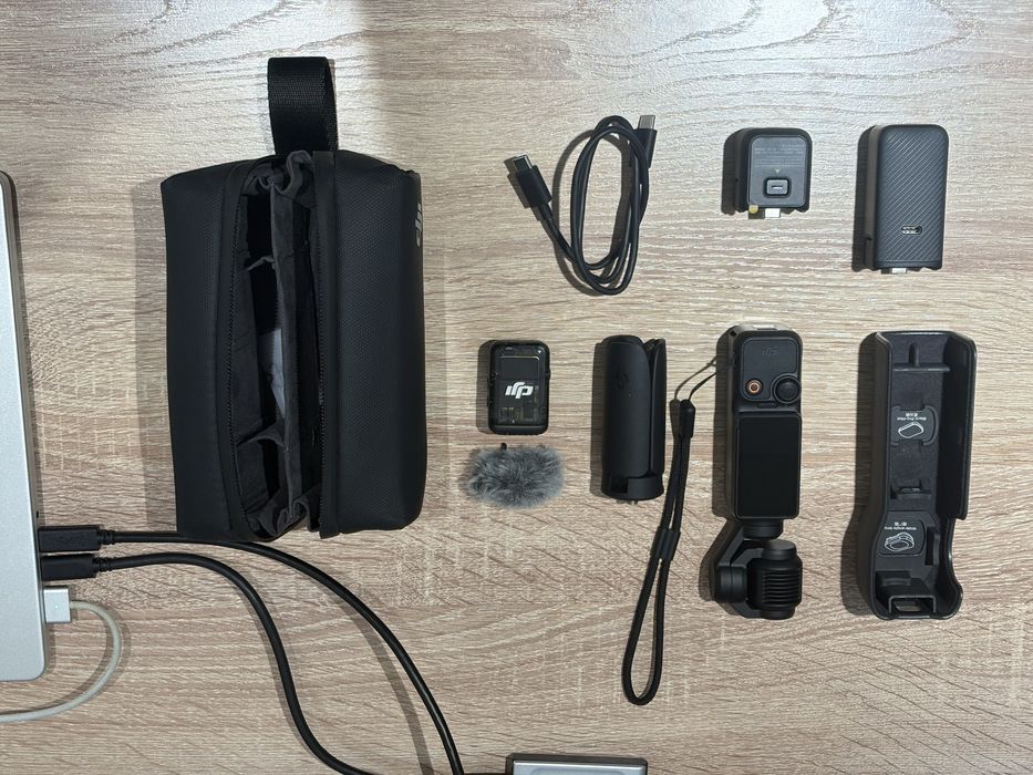 Продаю экшн-камеру DJI Pocket 3 Creator Combo