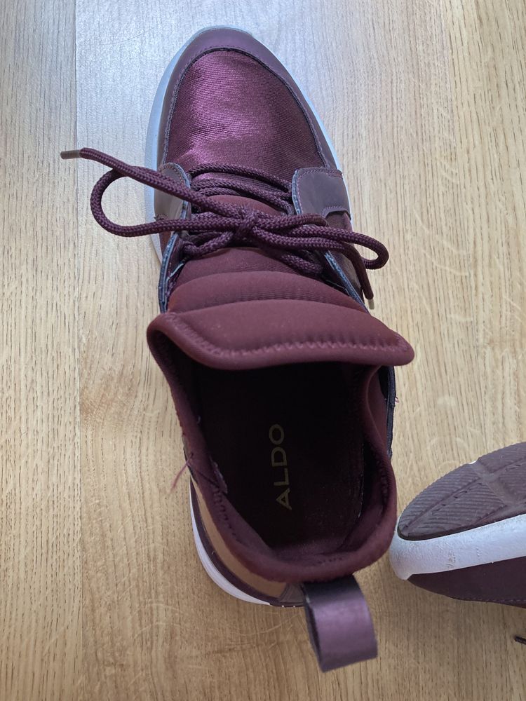 Маратонки ALDO бордо
