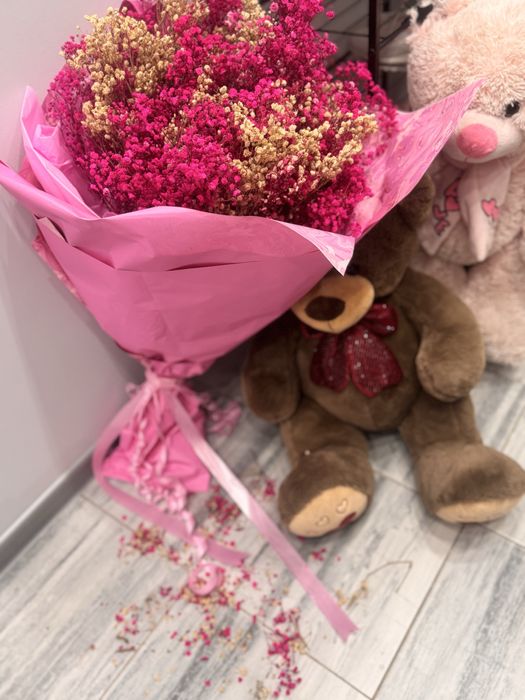 Ръчно изработен  вечен букет човешки размери