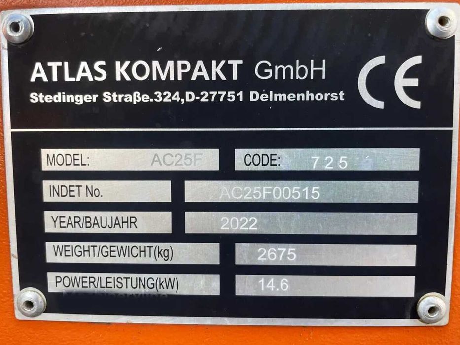 Мини-экскаватор Atlas AC25F