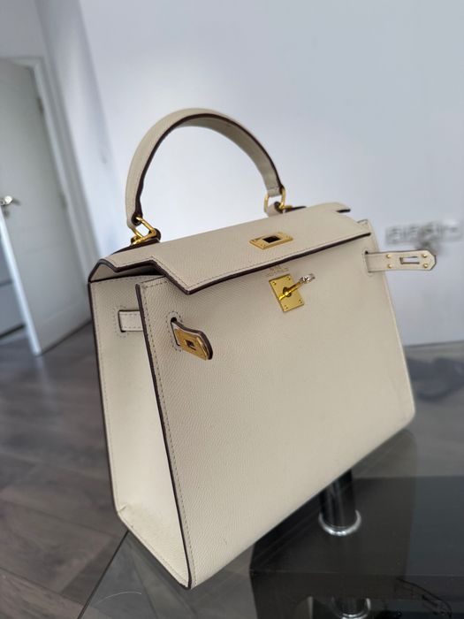 Чанта Kelly бяла промо цена 140