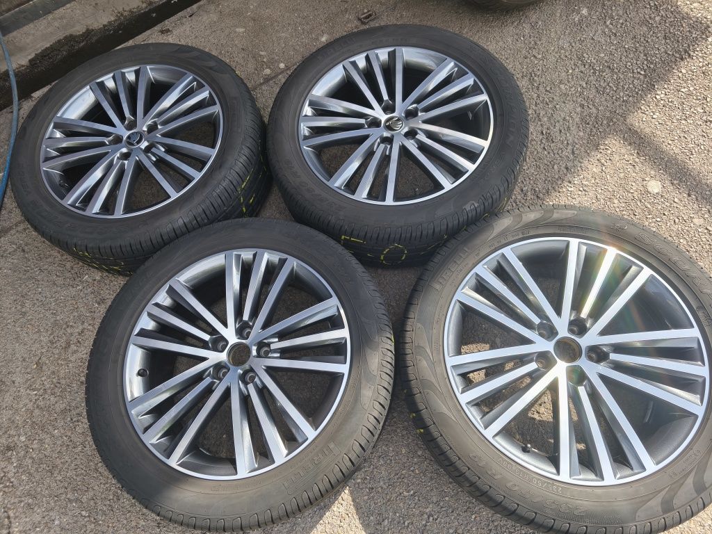 19" оригинални алуминиеви джанти за Skoda Karoq,Enyaq,Kodiaq,Octavia..