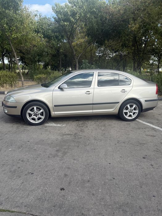 Skoda octavia 2004 1.6 Benzina MPI