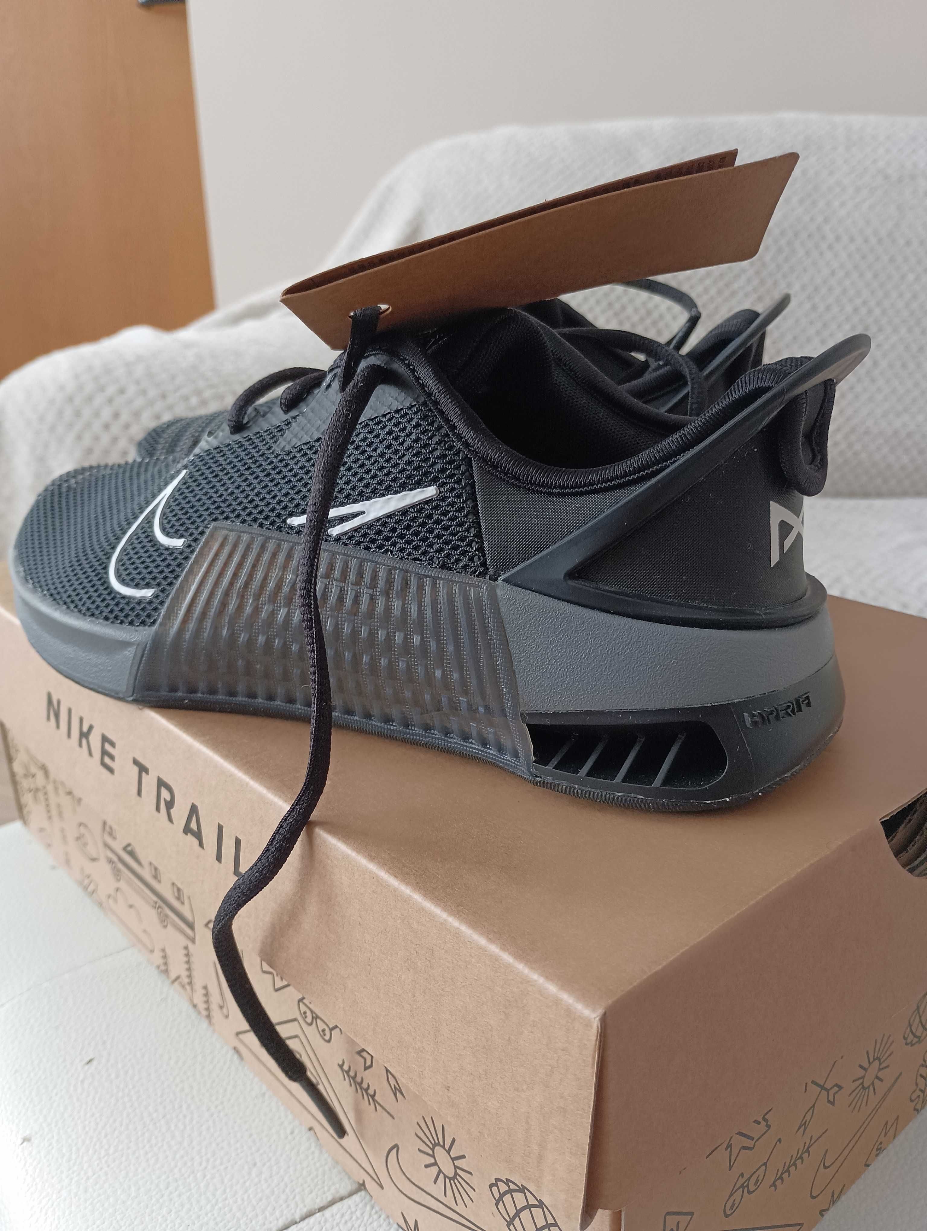 Маратонки Nike Metcon 9 , размер 38,5   , чисто нови