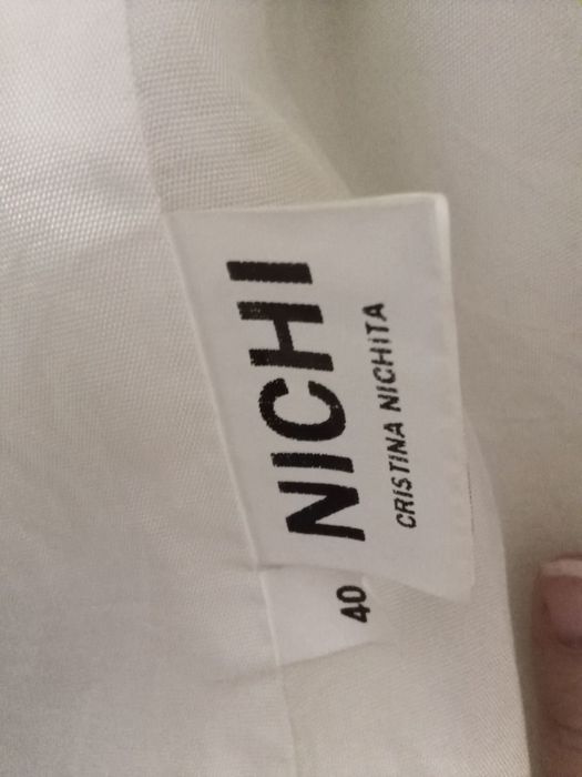 Haina Cristina nichita marimea 40. Pret 100 lei