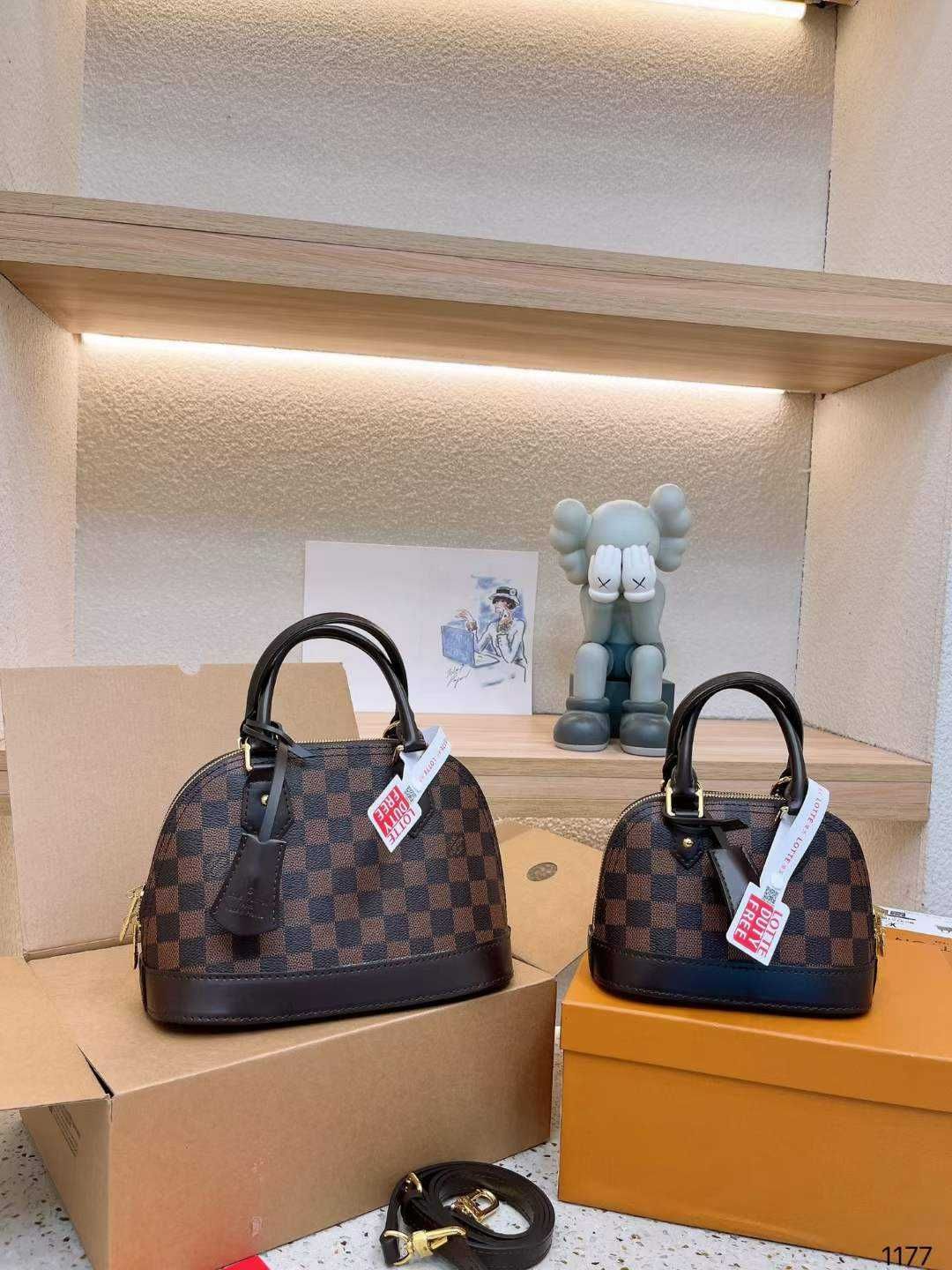 Geanta de mana dama Louis Vuitton LV 3423-456