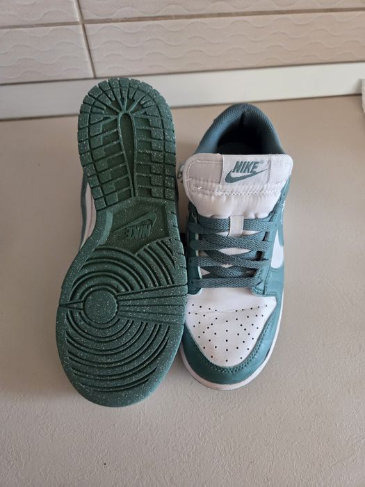 Adidasi nike nr  38