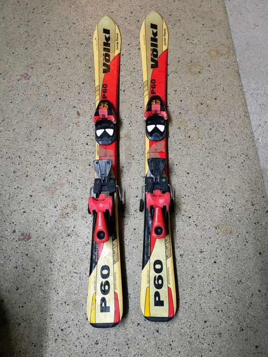 Vând Schiuri (ski) copii 100 cm Volki
