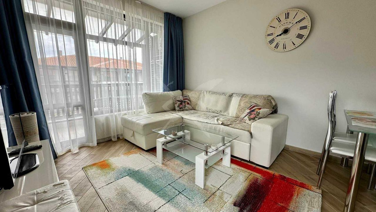 Продава се Тристаен апартамент в Приморско - 111 кв.м за 946 €/кв.м - Снимка #1