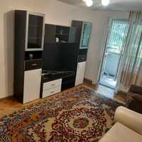 Inchiriez Apartament 2 camere parter