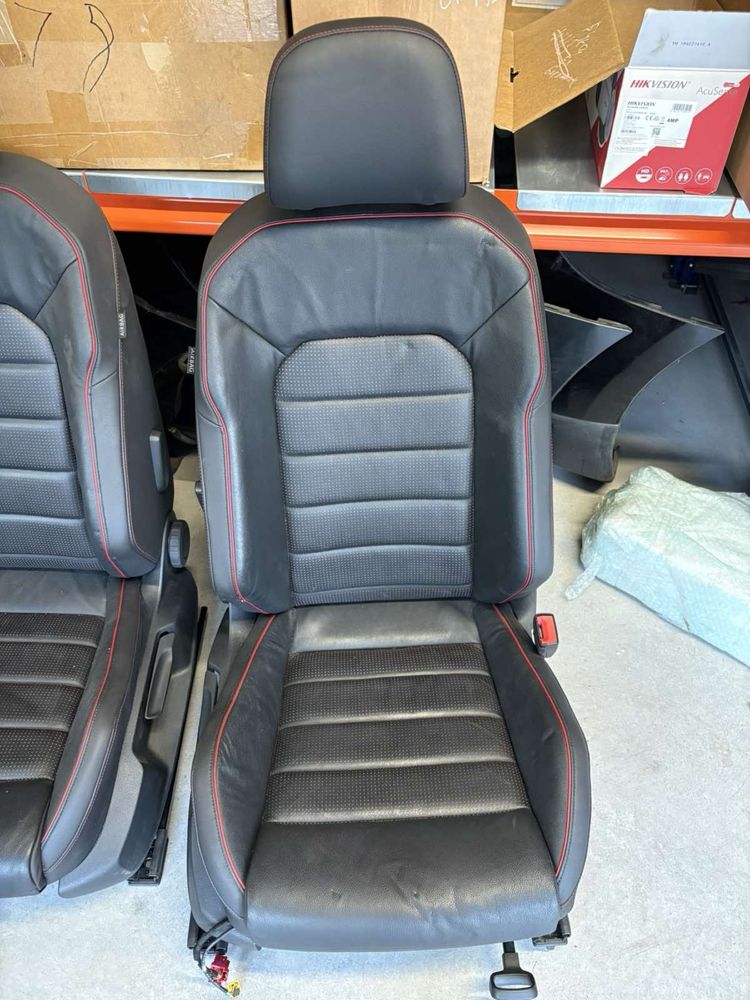 VW Golf 7 GTI салон комплект