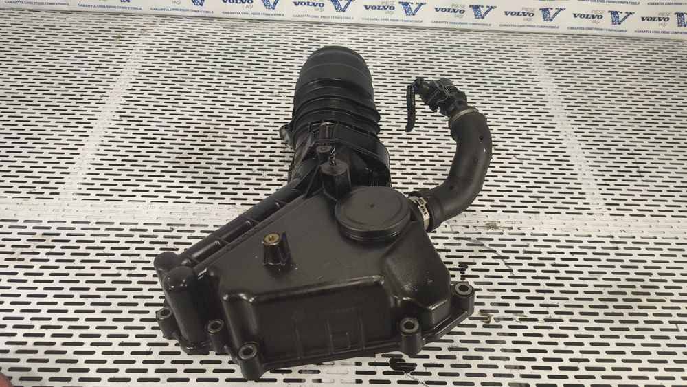 suport filtru ulei VOLVO S60 V60 V70 S80 XC70 XC60 2.0D D3 E5 30757730