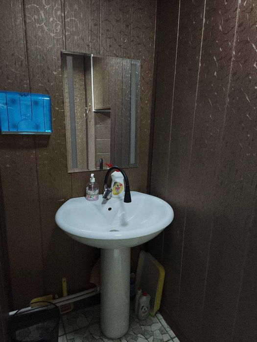 Yu Коммерческое помещение 257м2 цоколь жилого дома