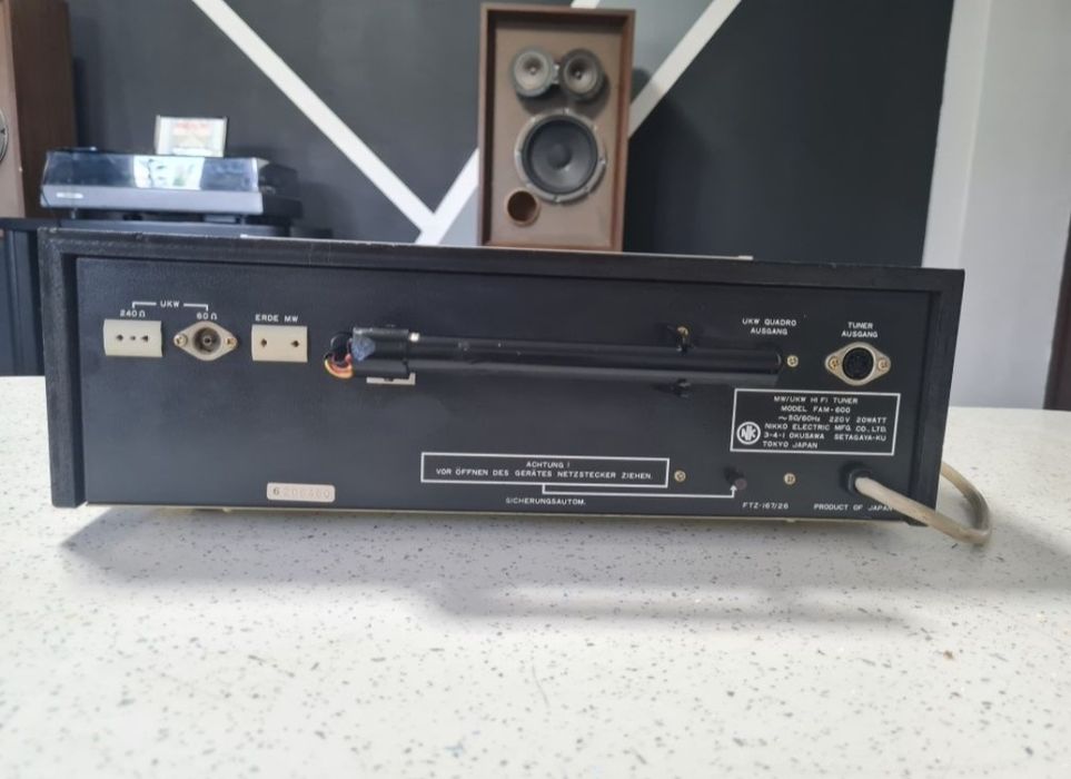 Tuner Nikko FAM-600