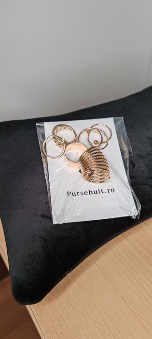 8 Inele pursehuit aurii, diametru între 1.7 cm și 1.8
