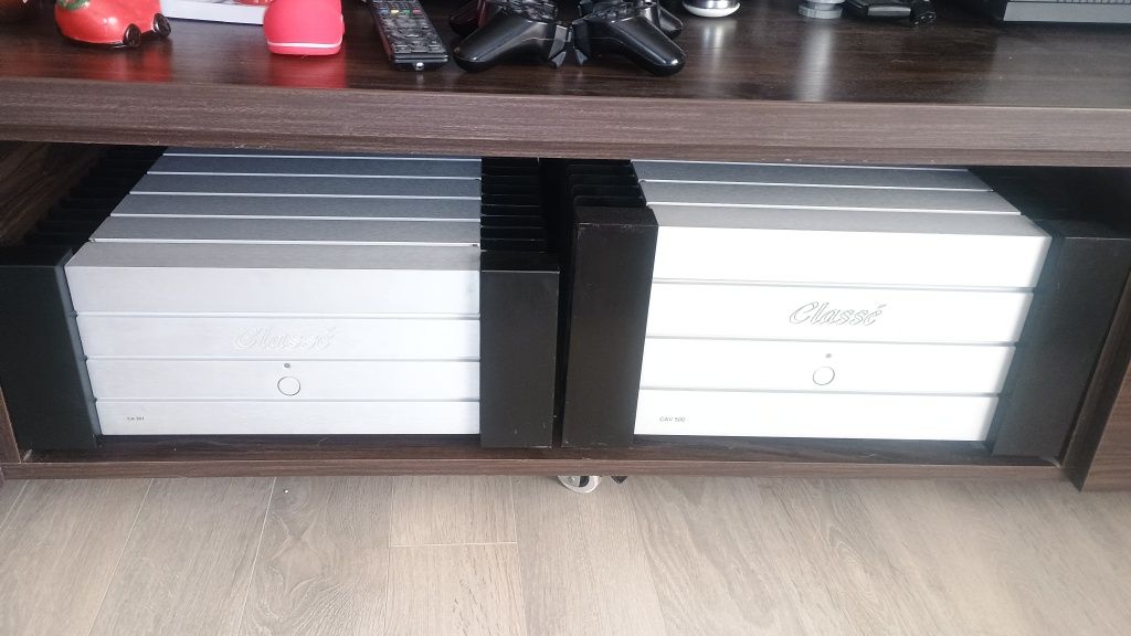 Classe CP-47.5 preamp & Classe CA-201 amp