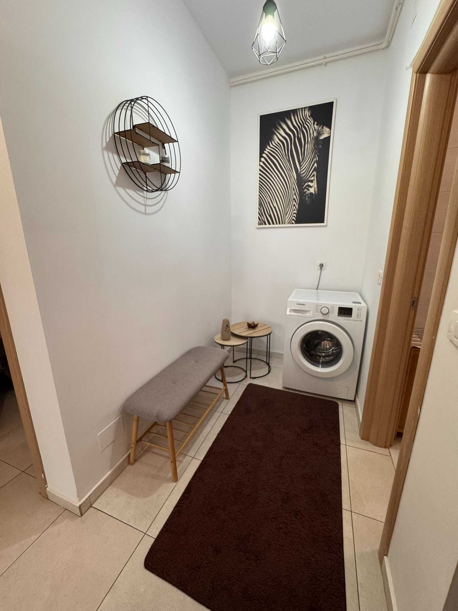 Apartament 2 camere decomandat – mobilat și utilat complet |