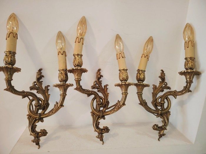 Superb set de 3 aplice din bronz masiv in stilul Rococo,piese cu o luc