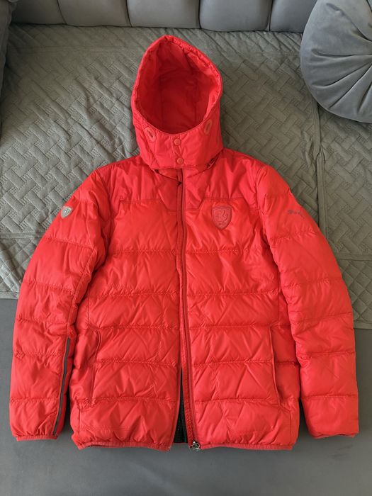 Продам куртку Puma Ferrari