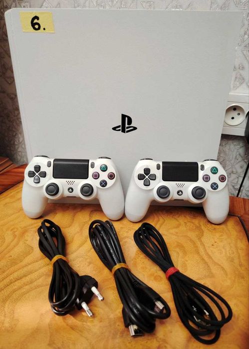 PlayStation 4 PRO (взлом версия 11.52)