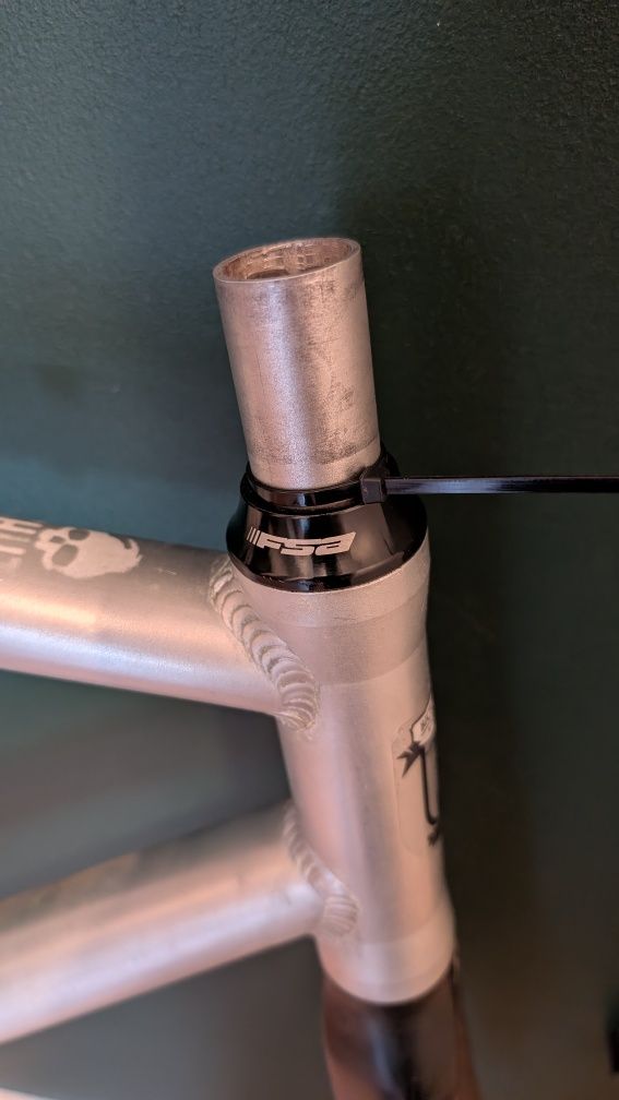 Cadru aluminiu Drag Pista XL cu furca carbon Colossi