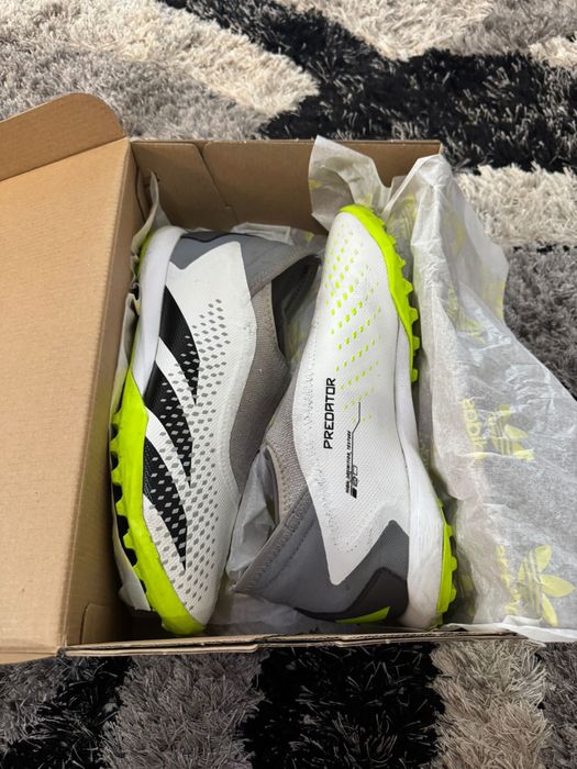 Adidas predator accuracy 3