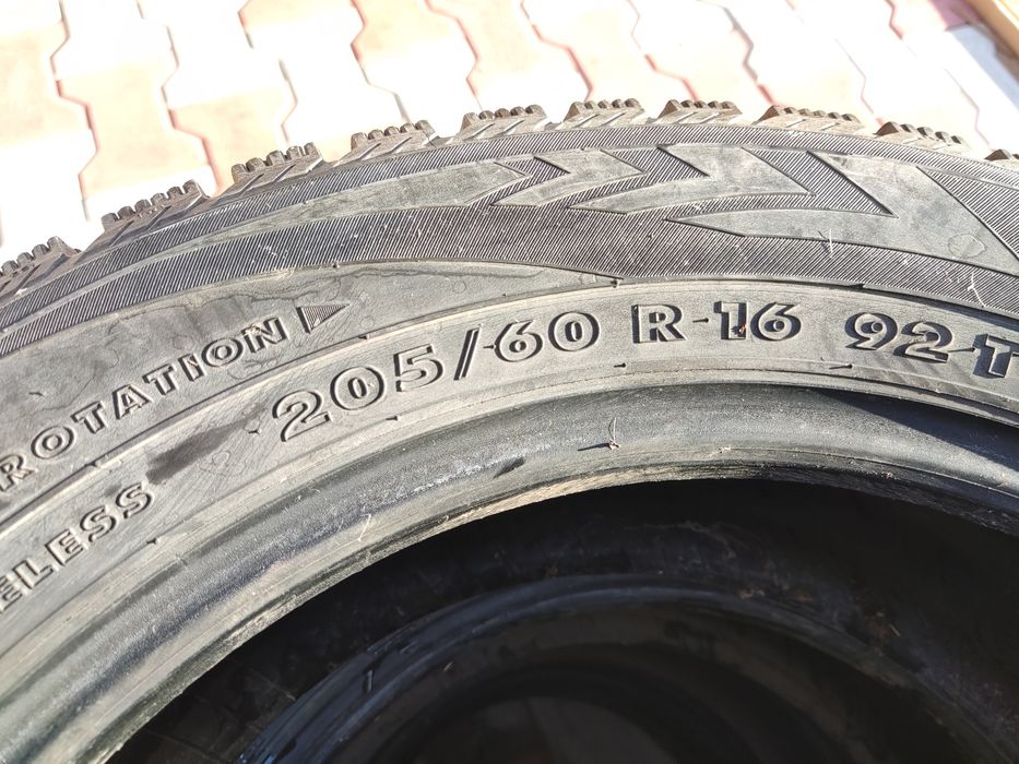 Зимняя резина шипованая