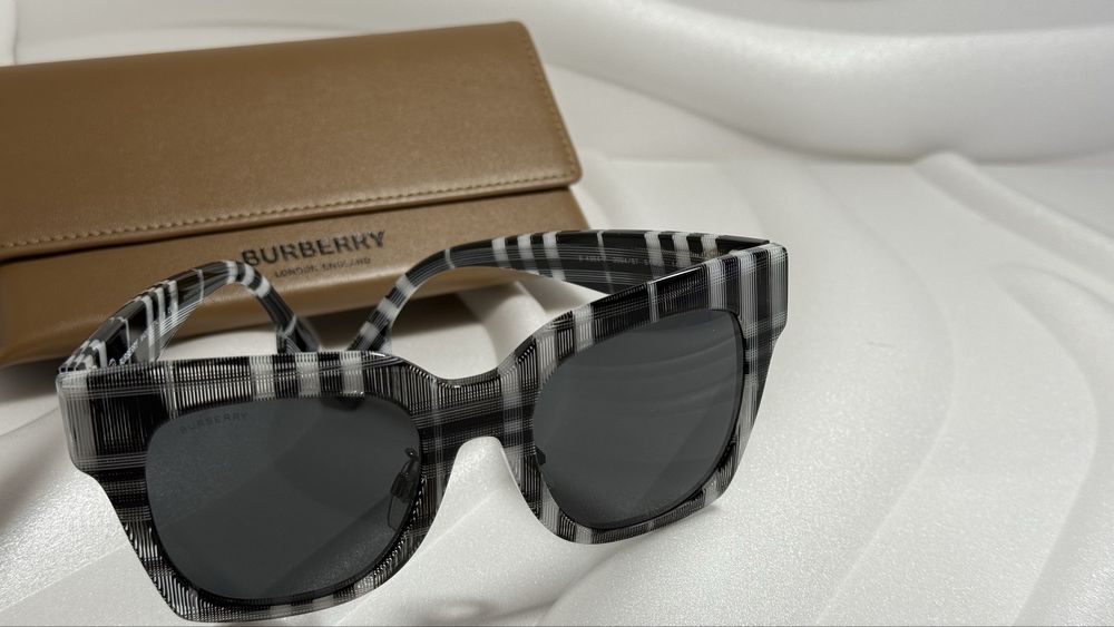 Слънчеви очила Burberry