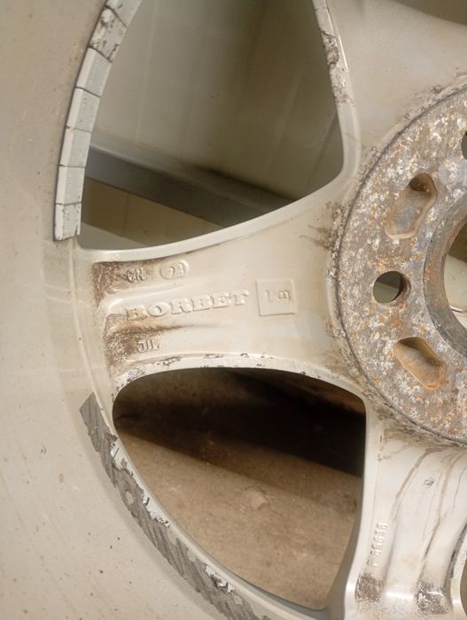 Jante BORBET Ford Kuga R16