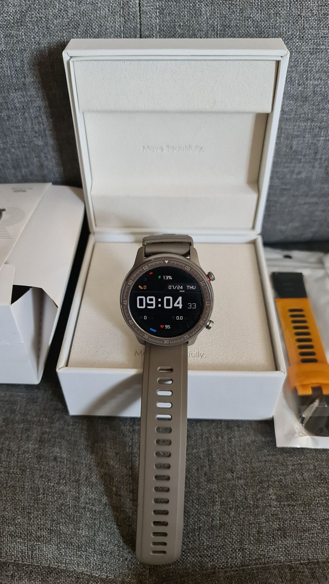 Смарт часовник Xiaomi Amazfit GTR