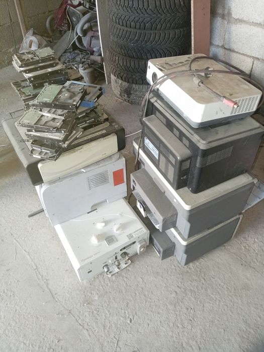 Б. у рабочие принтераи жесткие диски