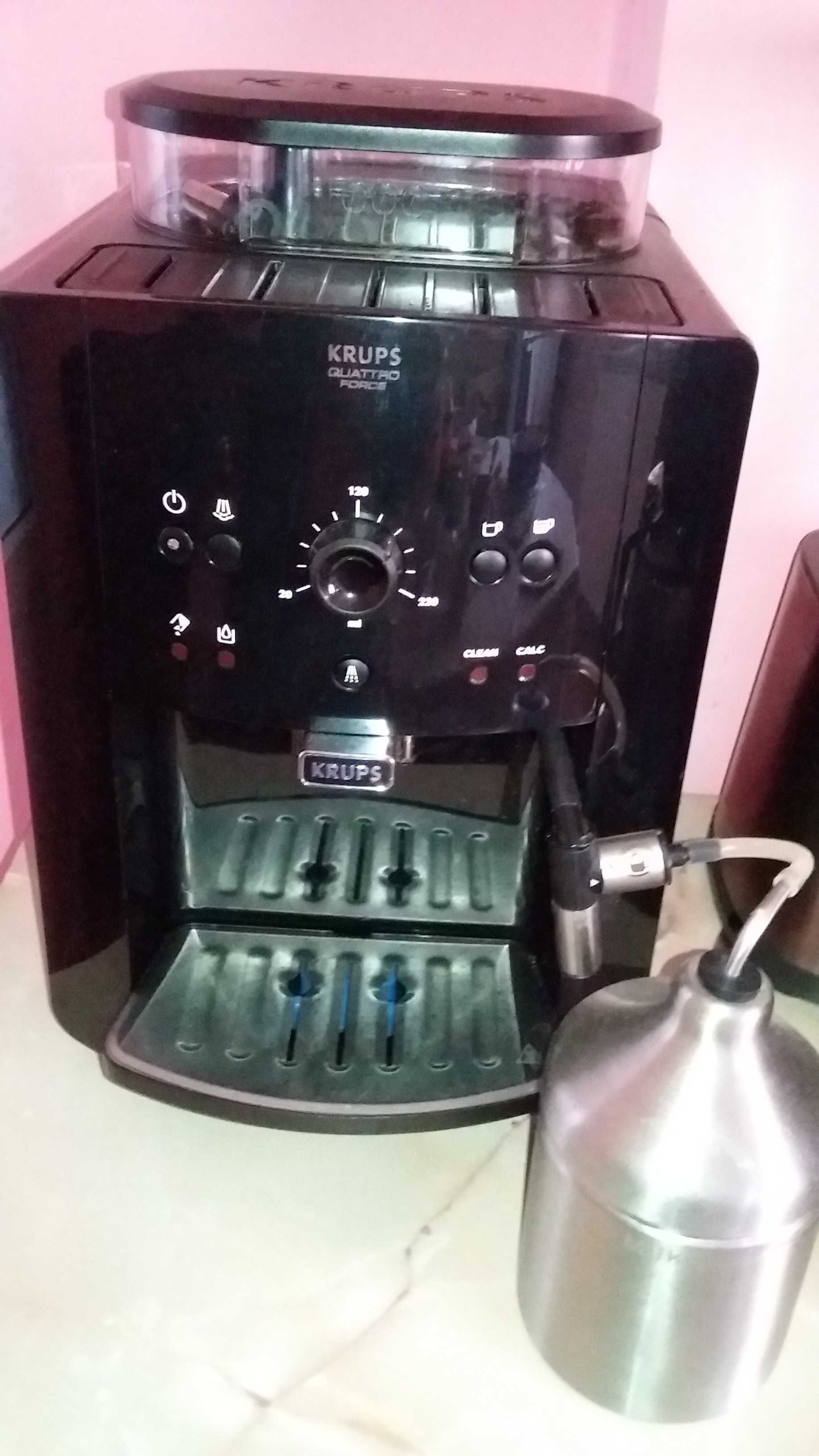 Expresor automat de cafea boabe