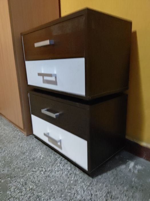 Нощно шкафче 2 бр.