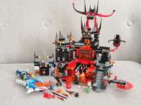 70323 LEGO Nexo Knights Season 2 Jestro's Volcano Lair 9-14 ani