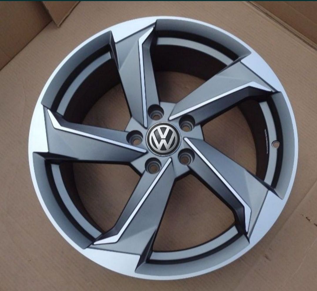 Jante R19 VW Passat Arteon Tiguan  Golf model  Rotor  5 x 112 R19