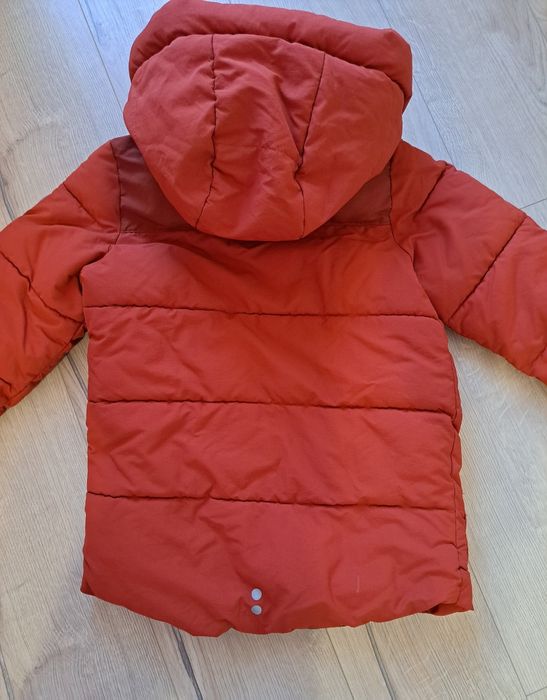 Момчешко зимно яке в червен цвят