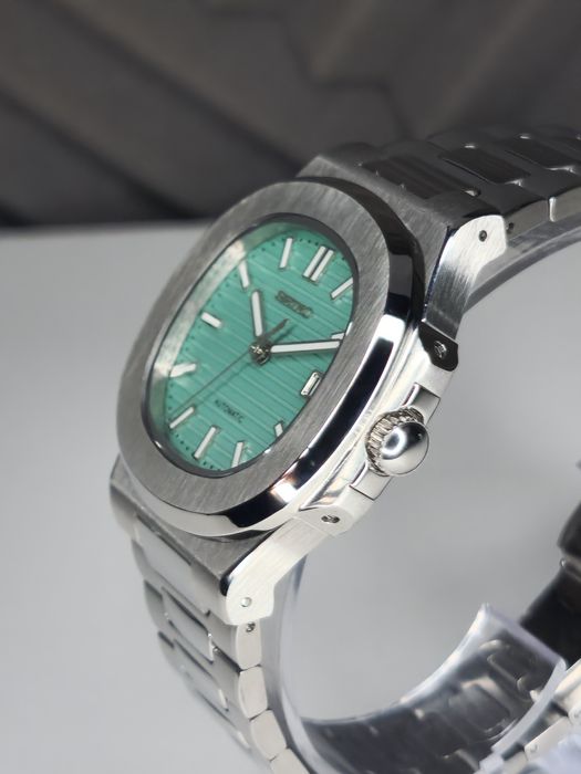 Seiko Mod Nautilus Tiffany Blue Dial